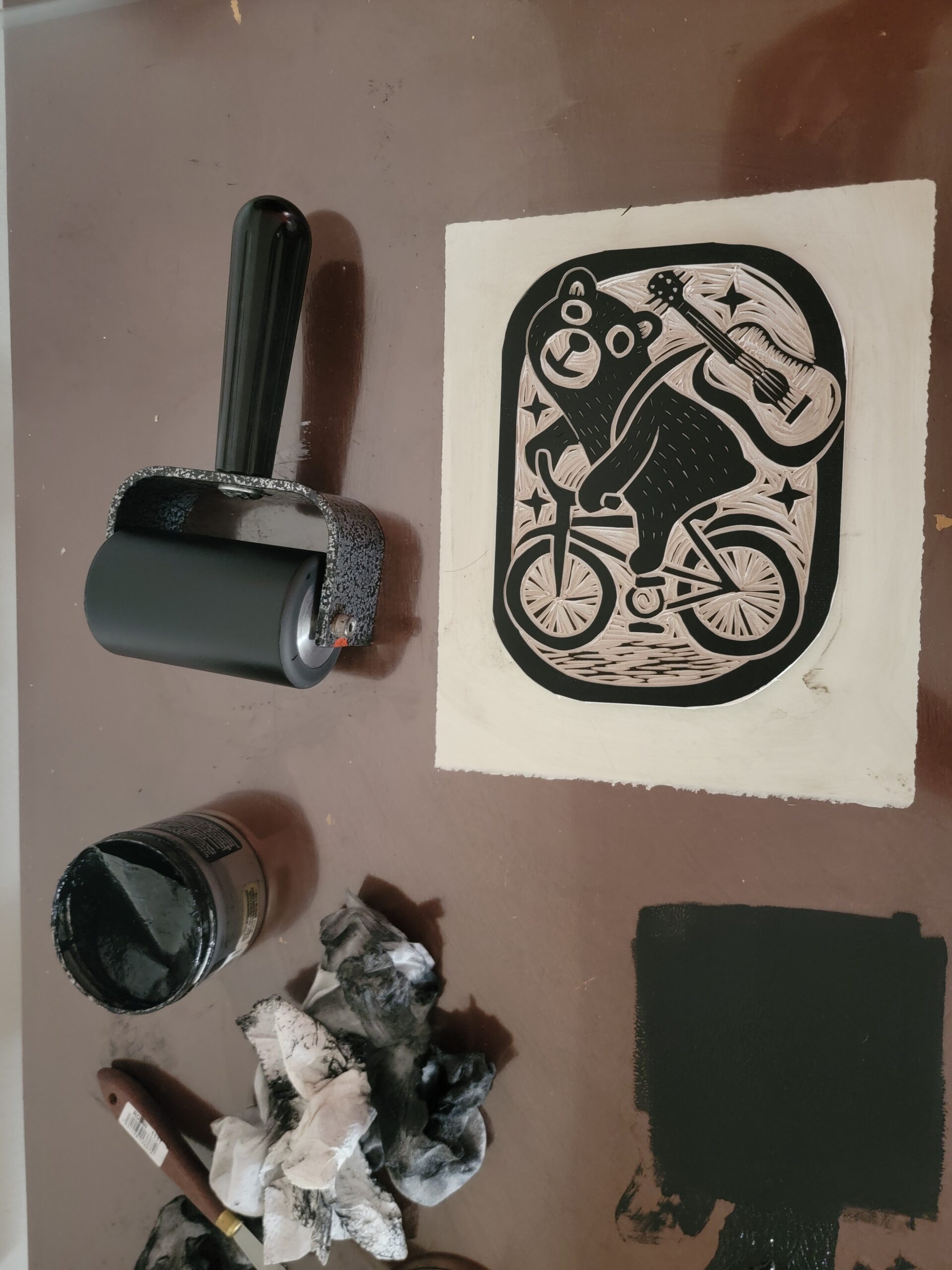 Have Guitar Will Travel – bear on bike version
