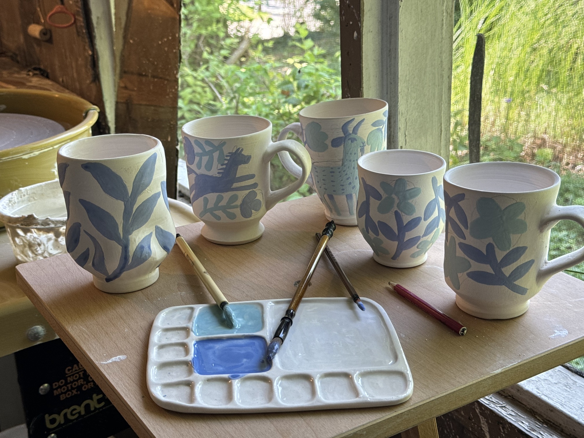 Brushwork on Pottery