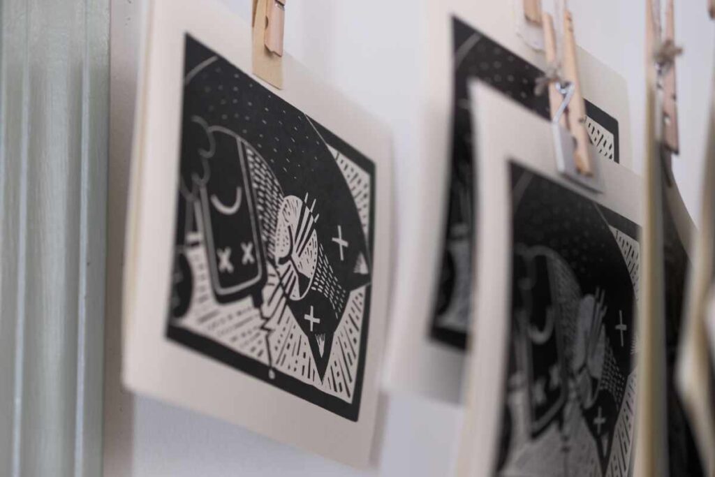 HangingPrints
